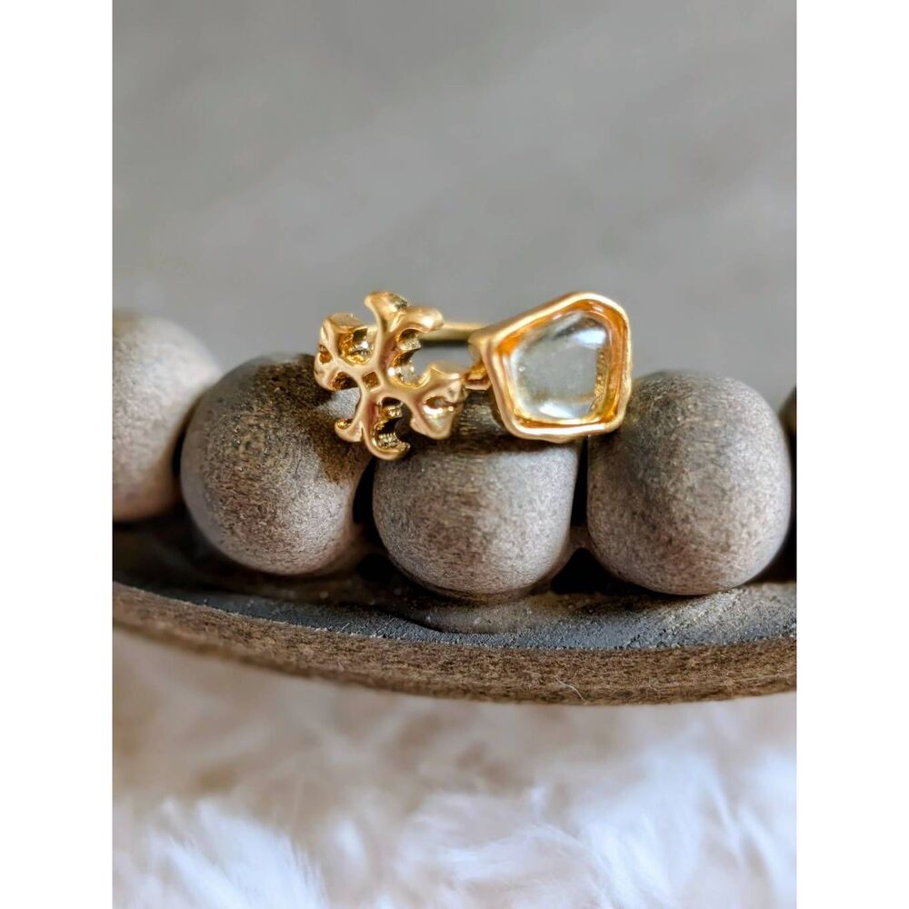 TORY BURCH Roxanne Delicate Ring Clear Stone Double T Logo Size 8